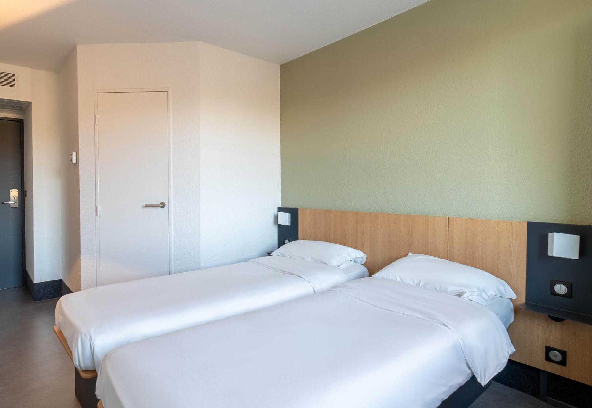 B&B HOTEL Brive-la-Gaillarde Ussac Esterno foto